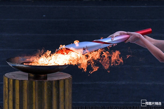 希腊2022北京冬奥会圣火交接仪式举行